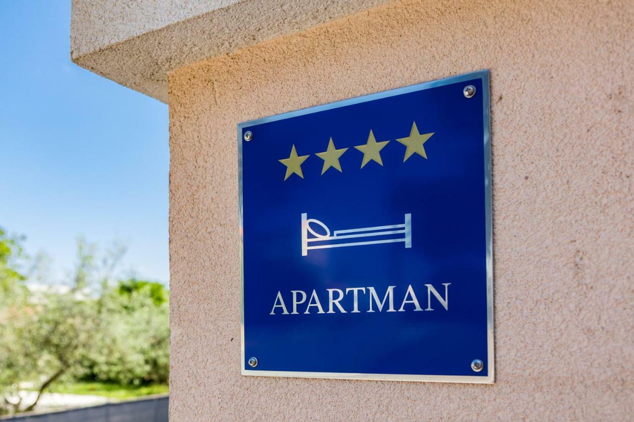 Apartment Anton, Fažana Kültér fotó